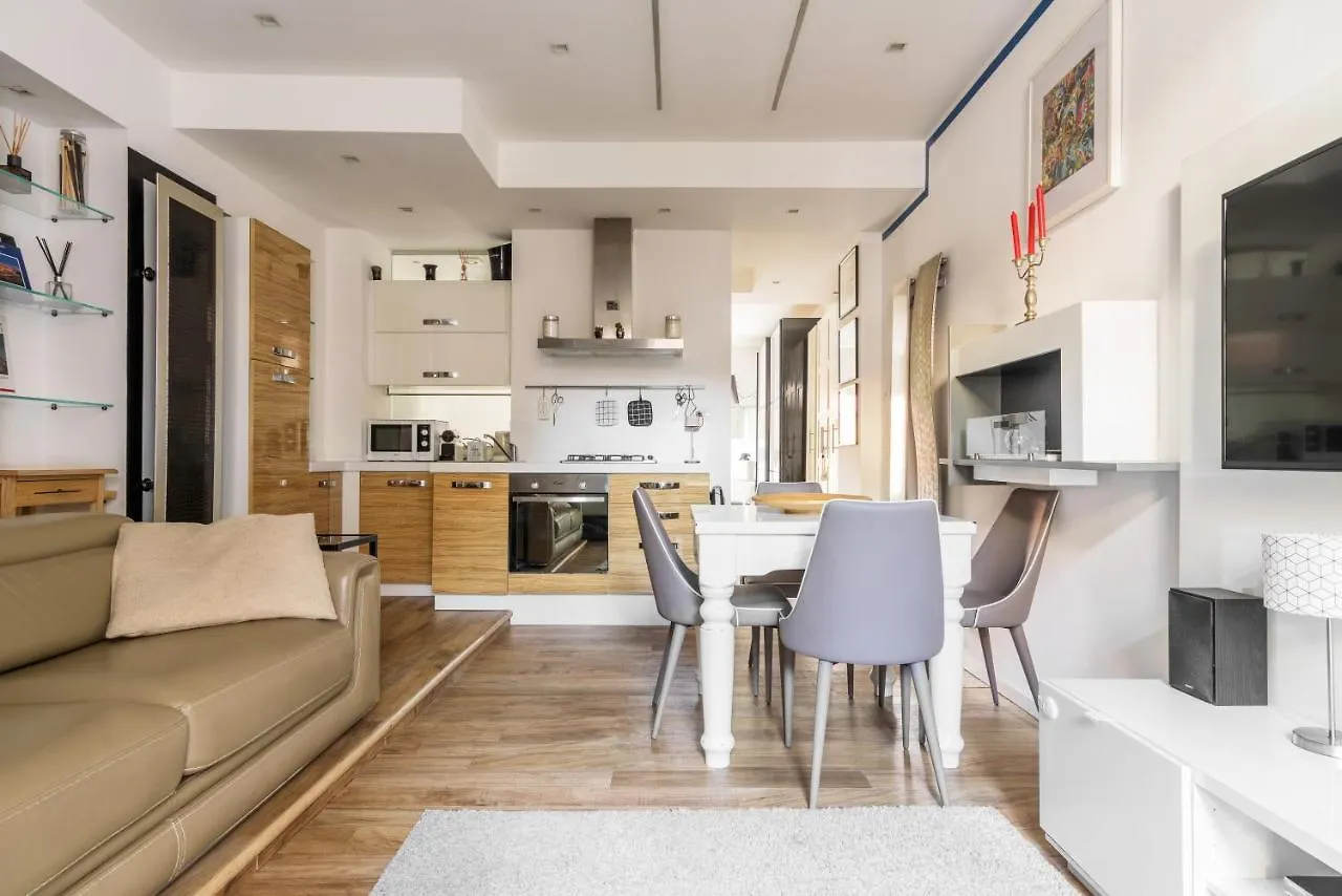 Apartment Luxury Modern One Bedroom In Great Location Milan Italy