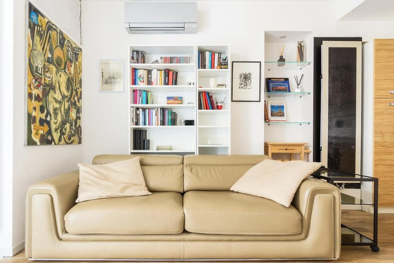 Luxury Modern One Bedroom In Great Location Milan 0*,  Italy