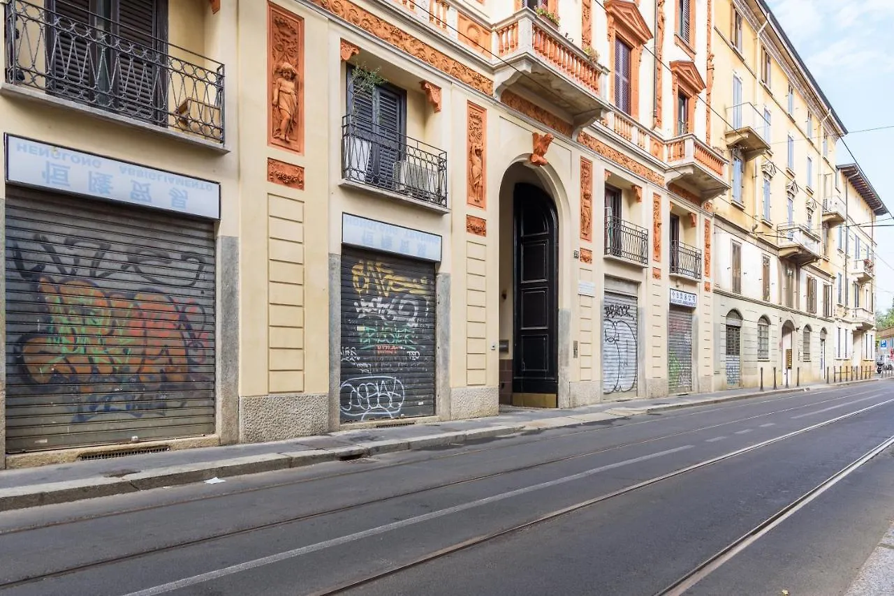 Apartment Luxury Modern One Bedroom In Great Location Milan